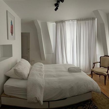 Duplex dernier étage avec terasse à deux pas de la grand place Bruselas Exterior foto